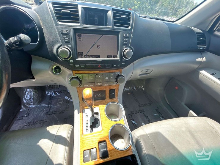 2008-toyota-highlander-image-17