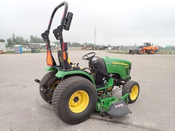 john-deere-200-image-3