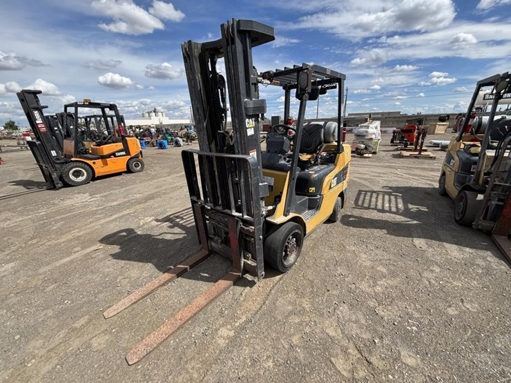 2020-caterpillar-2c6000-image-1
