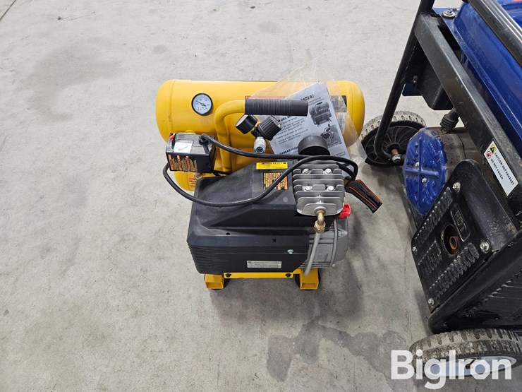 wen-gas-generator-and-dewalt-air-compressor-image-18