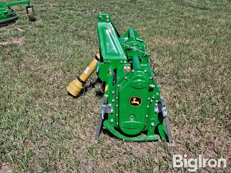 john-deere-665-image-8