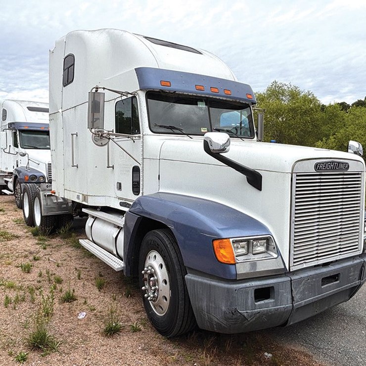 1996 FREIGHTLINER FLD120