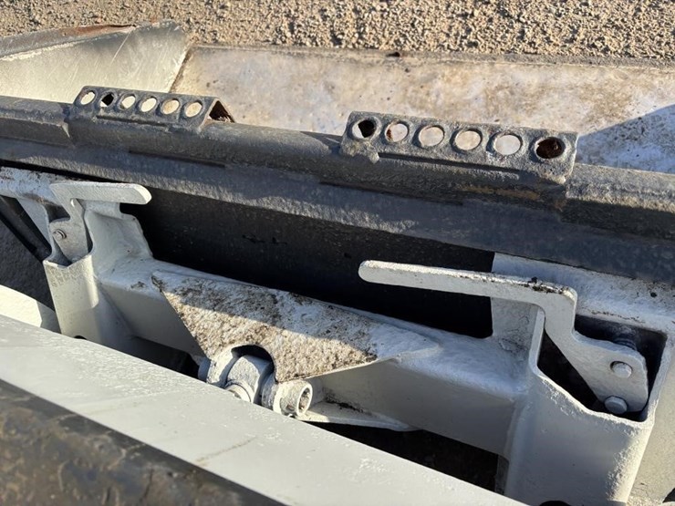bobcat-743-image-13