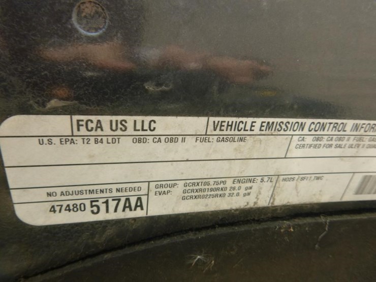 2016-dodge-1500-image-12