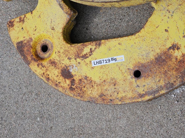 john-deere-rear-wheel-weights-image-9