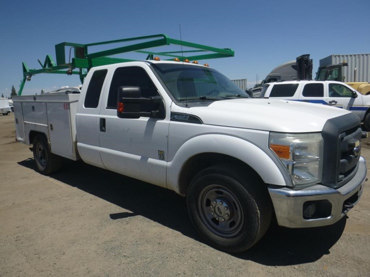 2014-ford-f350-image-2