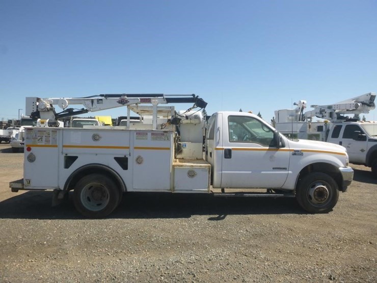 2002-ford-f550-image-7