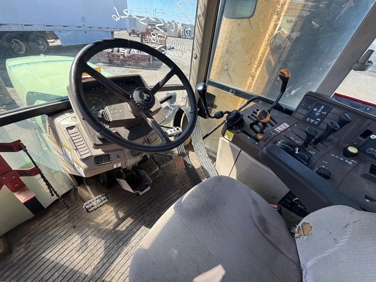 john-deere-6410-image-35