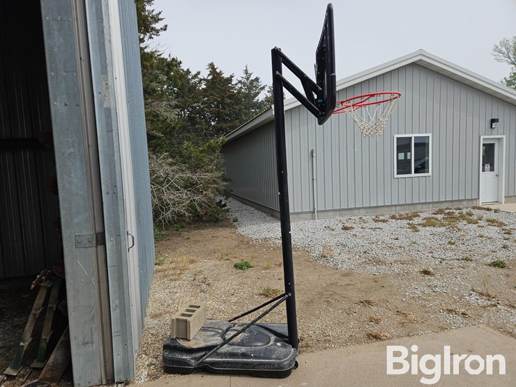 basketball-hoop-image-4