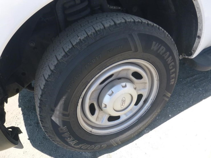2015-ford-f250-image-11
