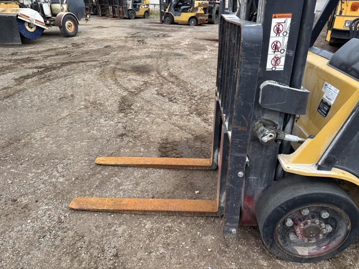2020-caterpillar-2c6000-image-9