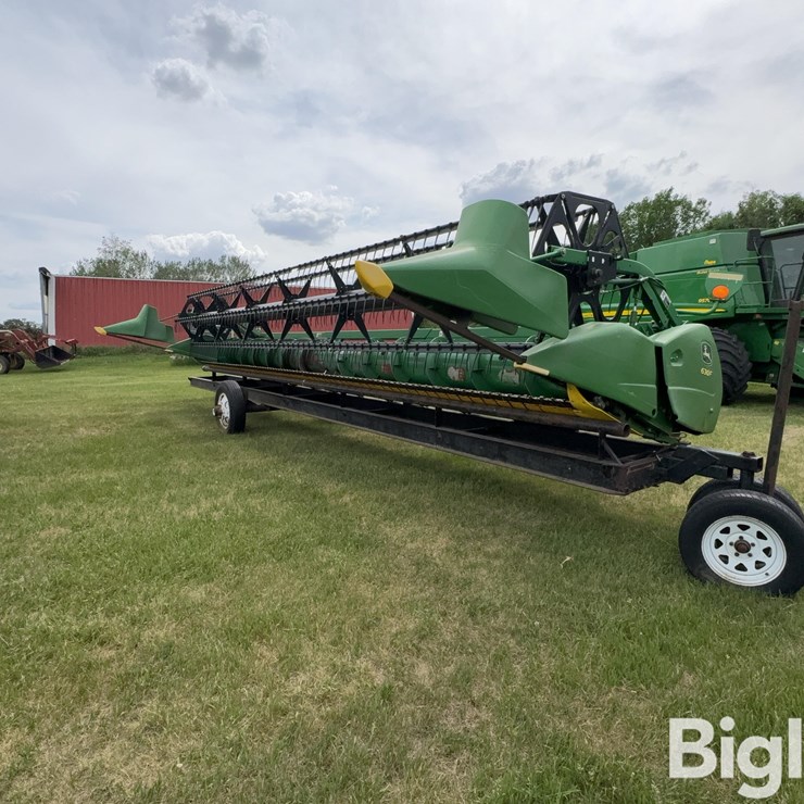 2009 JOHN DEERE 630F
