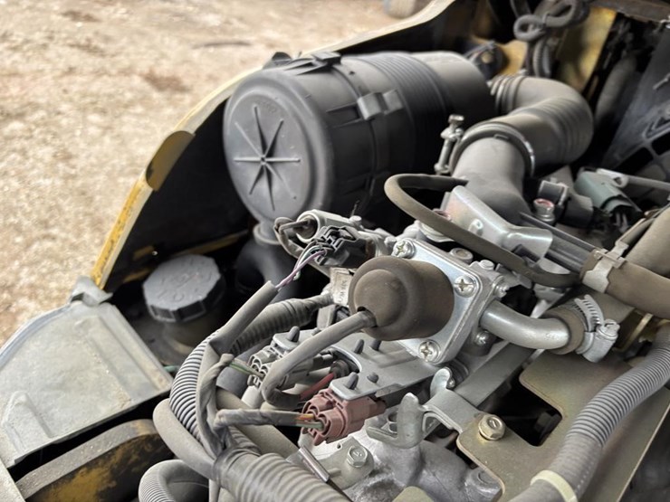 2020-caterpillar-2c6000-image-33