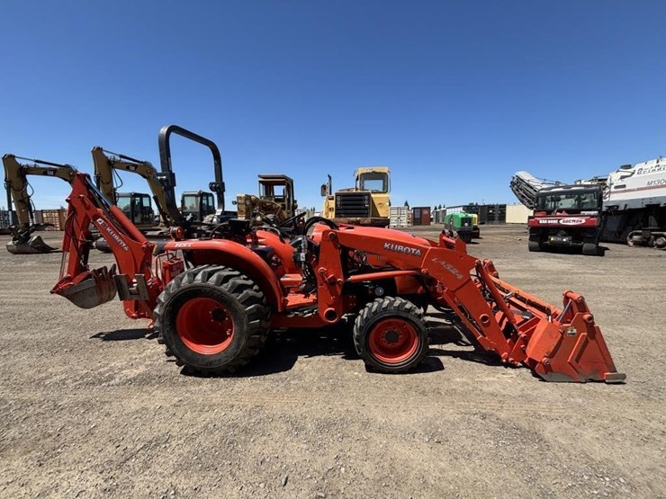 2013-kubota-l3800d-image-7