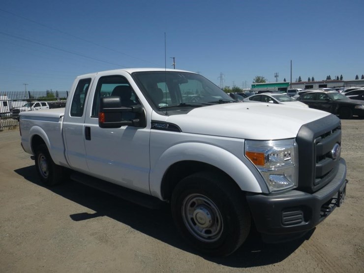 2015-ford-f250-image-2