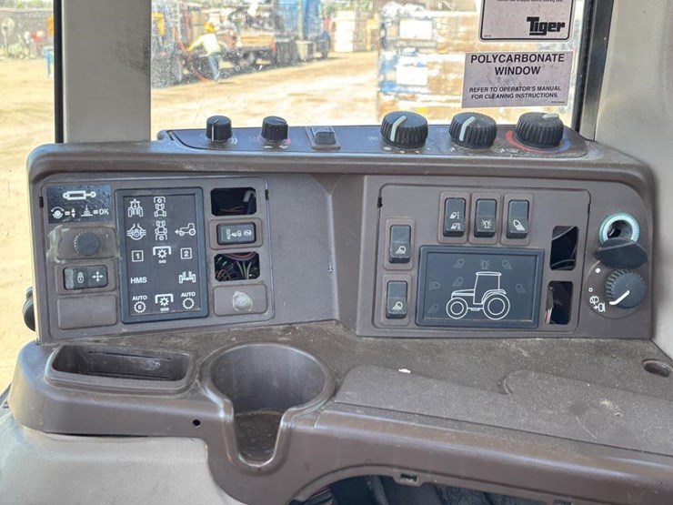 2006-john-deere-7220-image-34