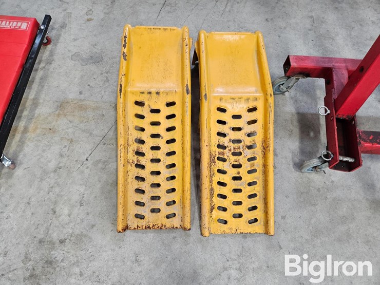 shop-crane-&-more-image-4