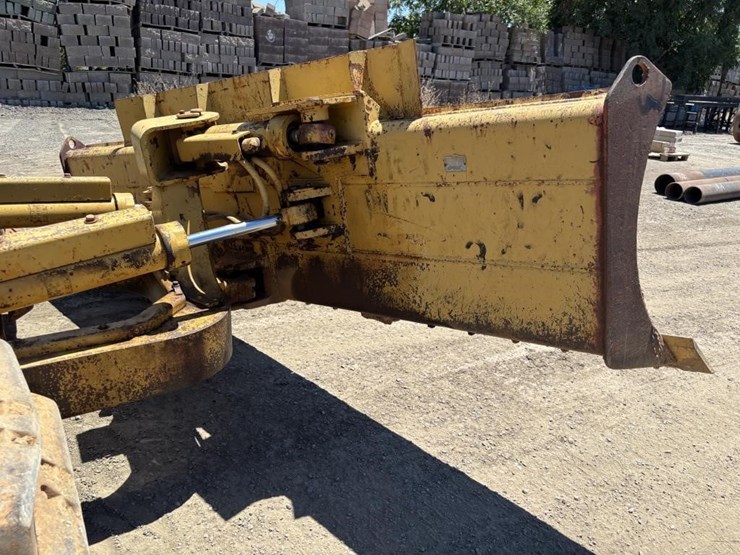 caterpillar-d3b-image-12