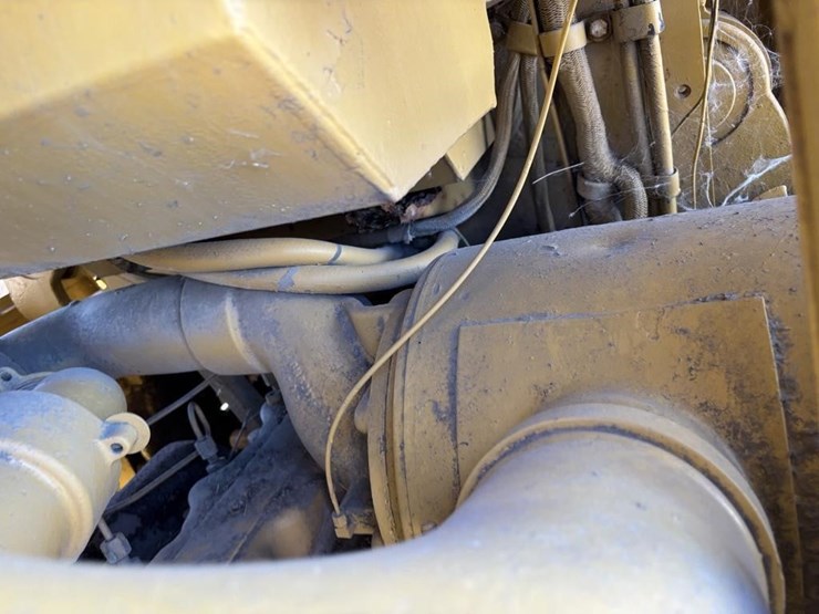 caterpillar-973-lgp-image-52