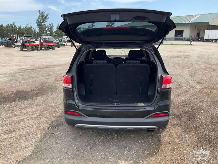 2016-kia-sorento-image-33