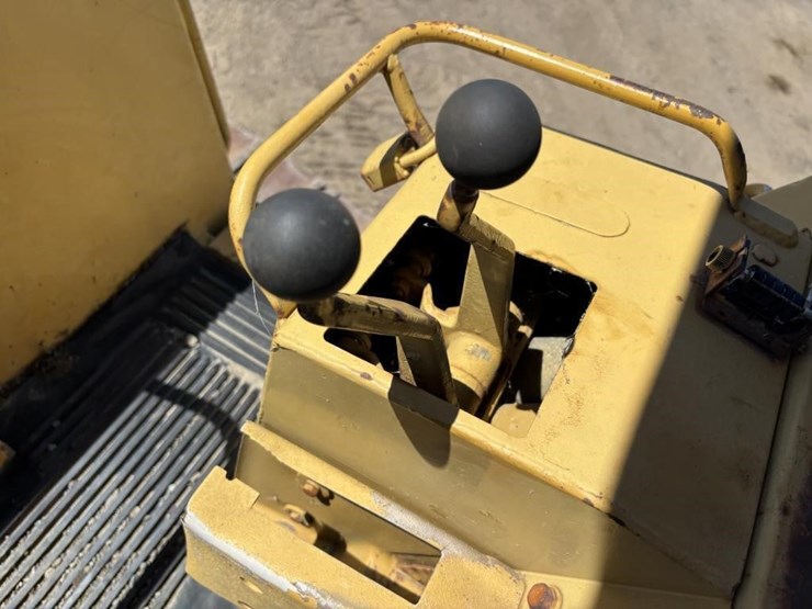 caterpillar-973-lgp-image-27