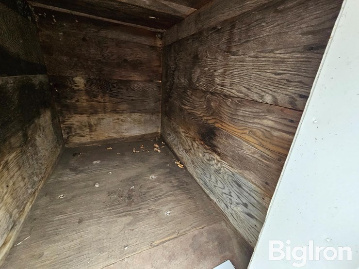 dog-house-image-15