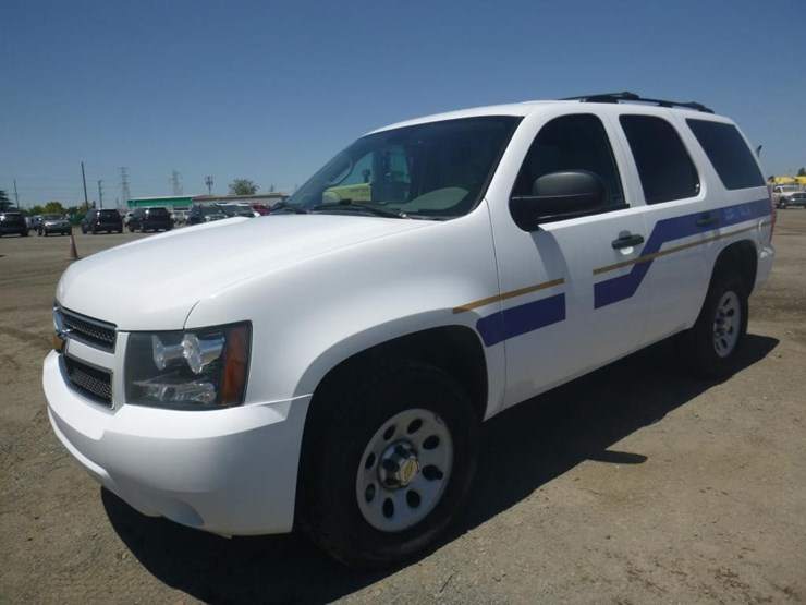 2013-chevrolet-tahoe-image-1