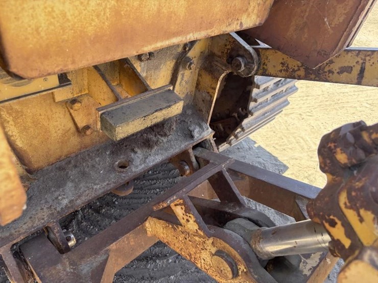 1957-caterpillar-955h-image-23