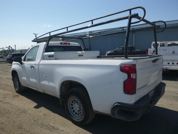 2019-chevrolet-1500-image-4