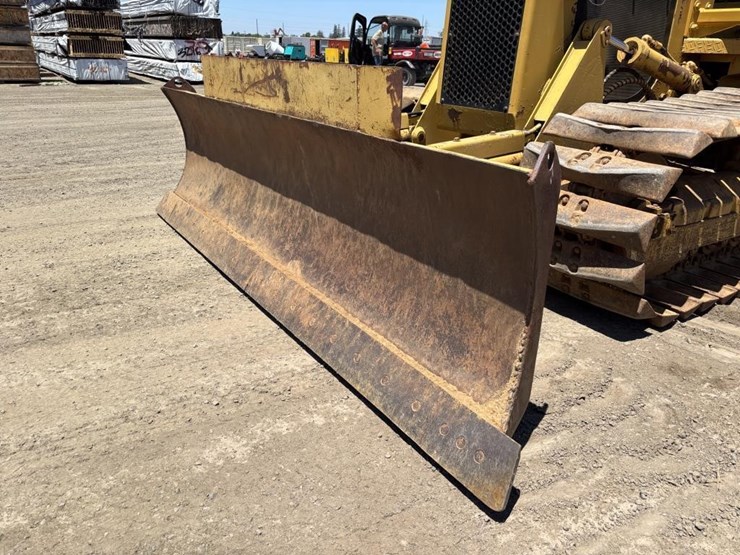 caterpillar-d3b-image-10