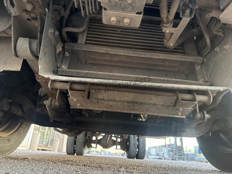 2007-mitsubishi-fe140-fuso-f/b-image-16