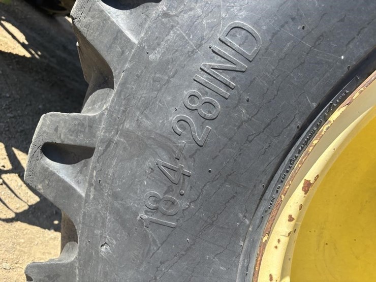 john-deere-6410-image-32