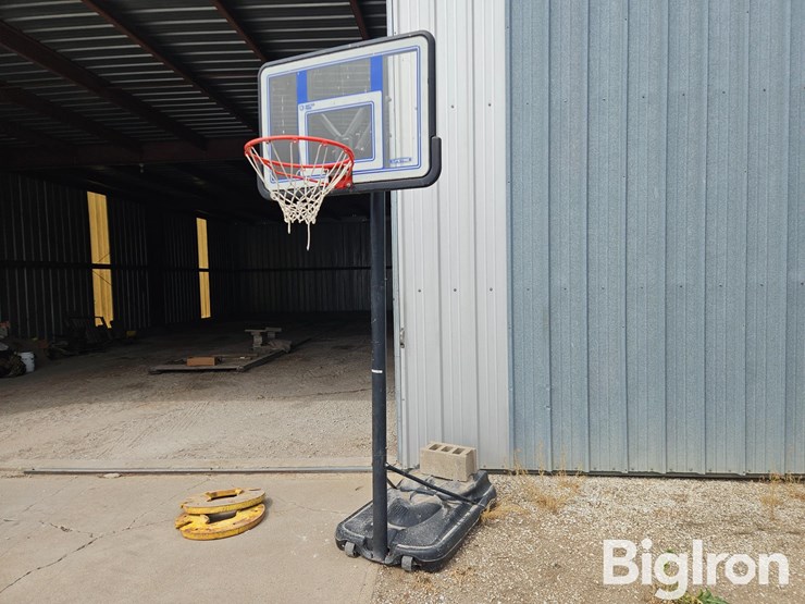 basketball-hoop-image-1