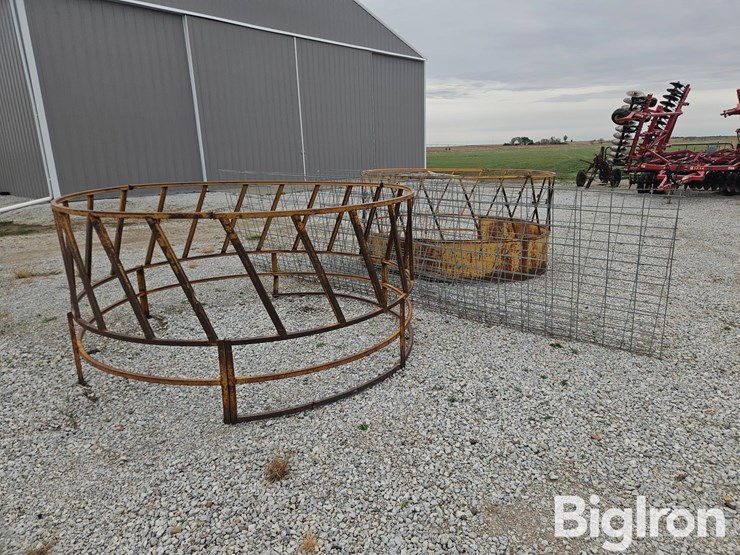 round-bale-feeders-&-mesh-livestock-panels-image-6