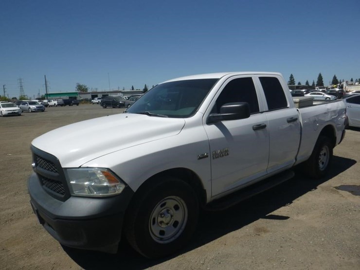 2014-dodge-1500-image-1