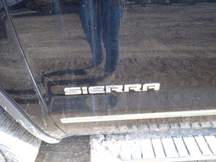 2014-gmc-sierra-slt-crew-cab-4x4-pickup-truck-3gtu-image-25