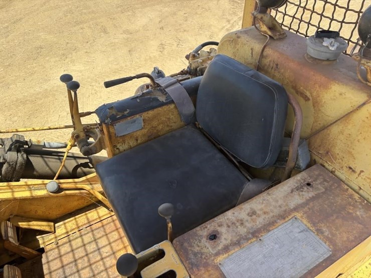 1957-caterpillar-955h-image-29