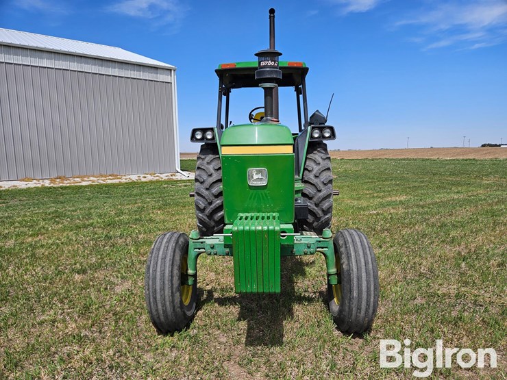 1978-john-deere-4040-image-2