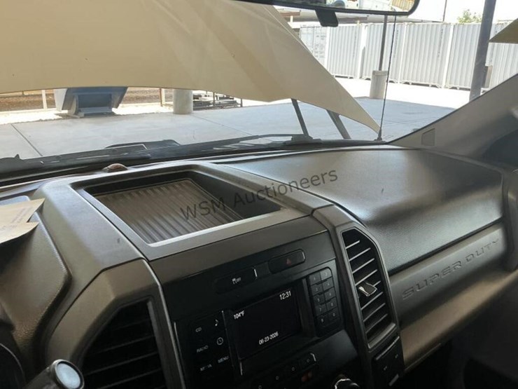 2017-ford-f450-image-22