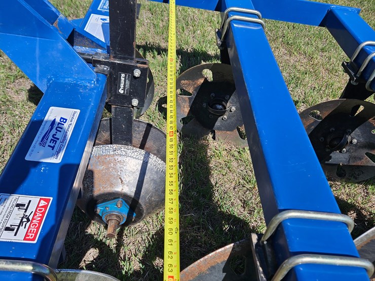 blu-jet-track-master-image-14