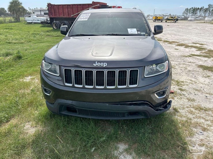 2014-jeep-grand-cherokee-image-24