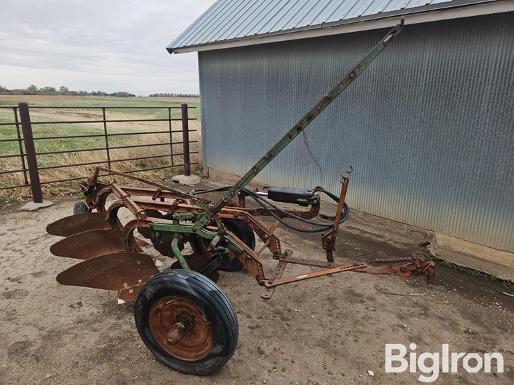 3-bottom-plow-image-1