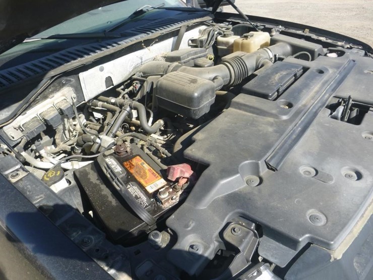2011-ford-expedition-image-11