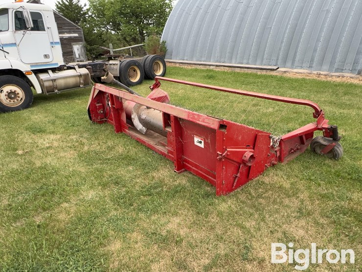 international-1015-combine-pickup-head-image-5