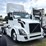 2017-volvo-vnl300-image-2