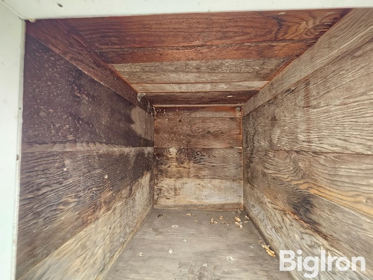 dog-house-image-14