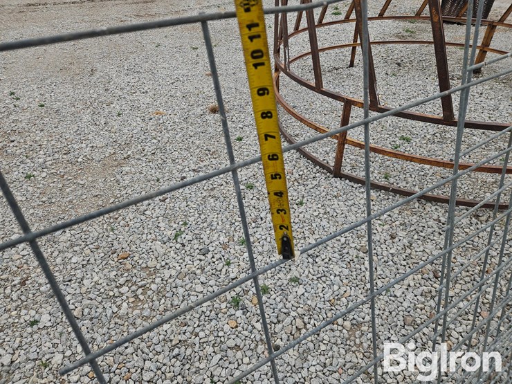 round-bale-feeders-&-mesh-livestock-panels-image-16