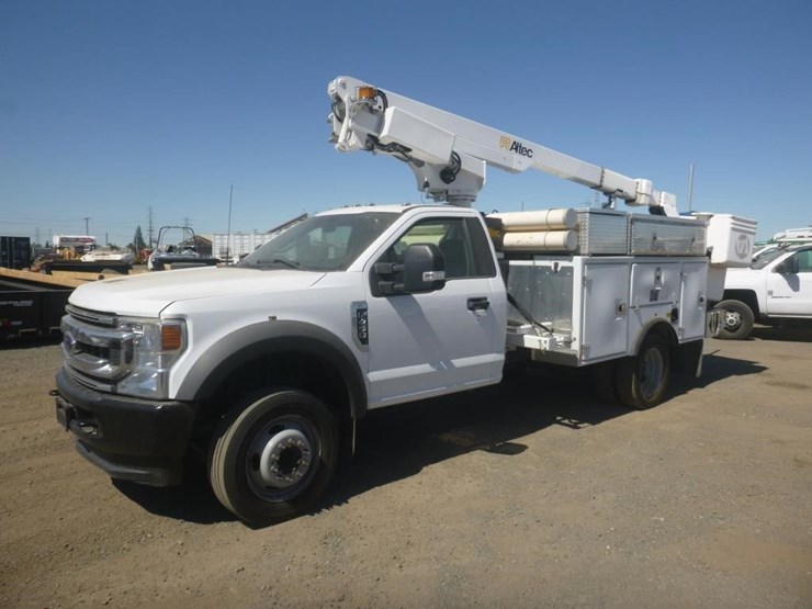 2022-ford-f450-image-1