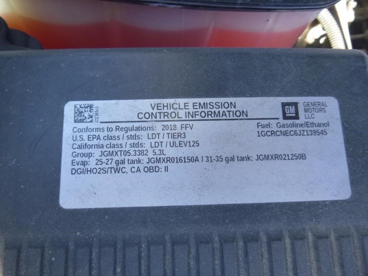 2018-chevrolet-1500-image-12