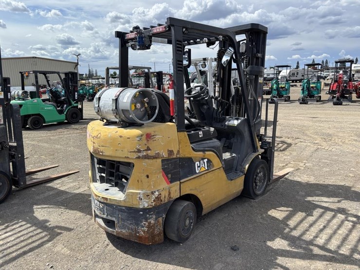 2020-caterpillar-2c6000-image-3